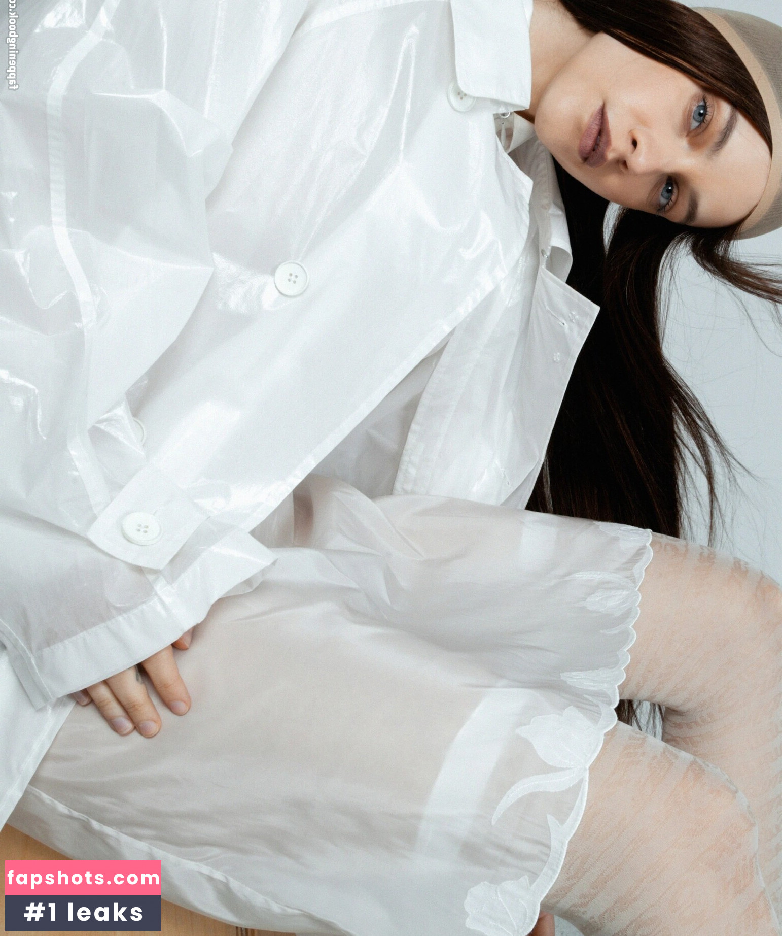 Barbara Palvin gallery photo #199