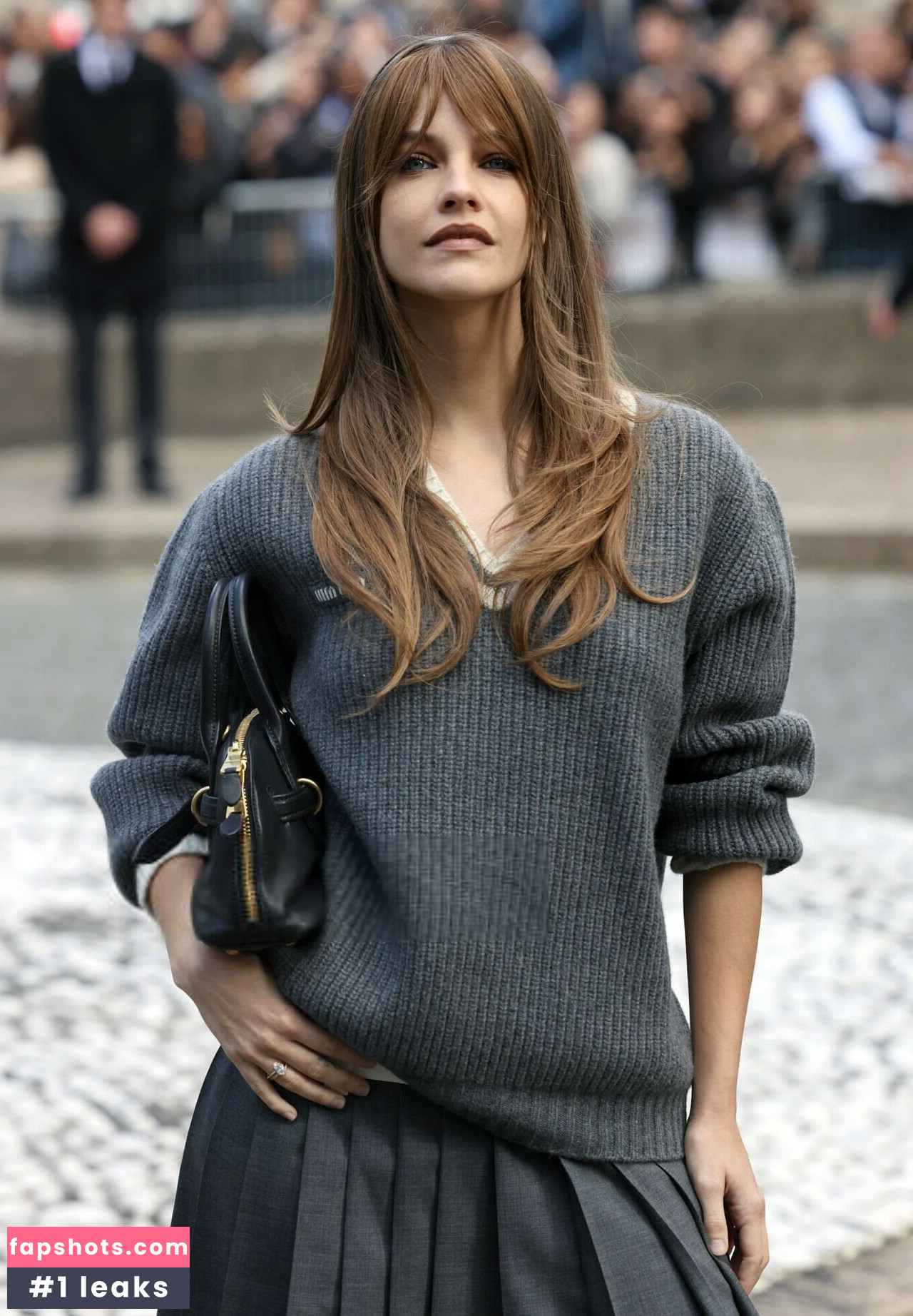 Barbara Palvin gallery photo #281