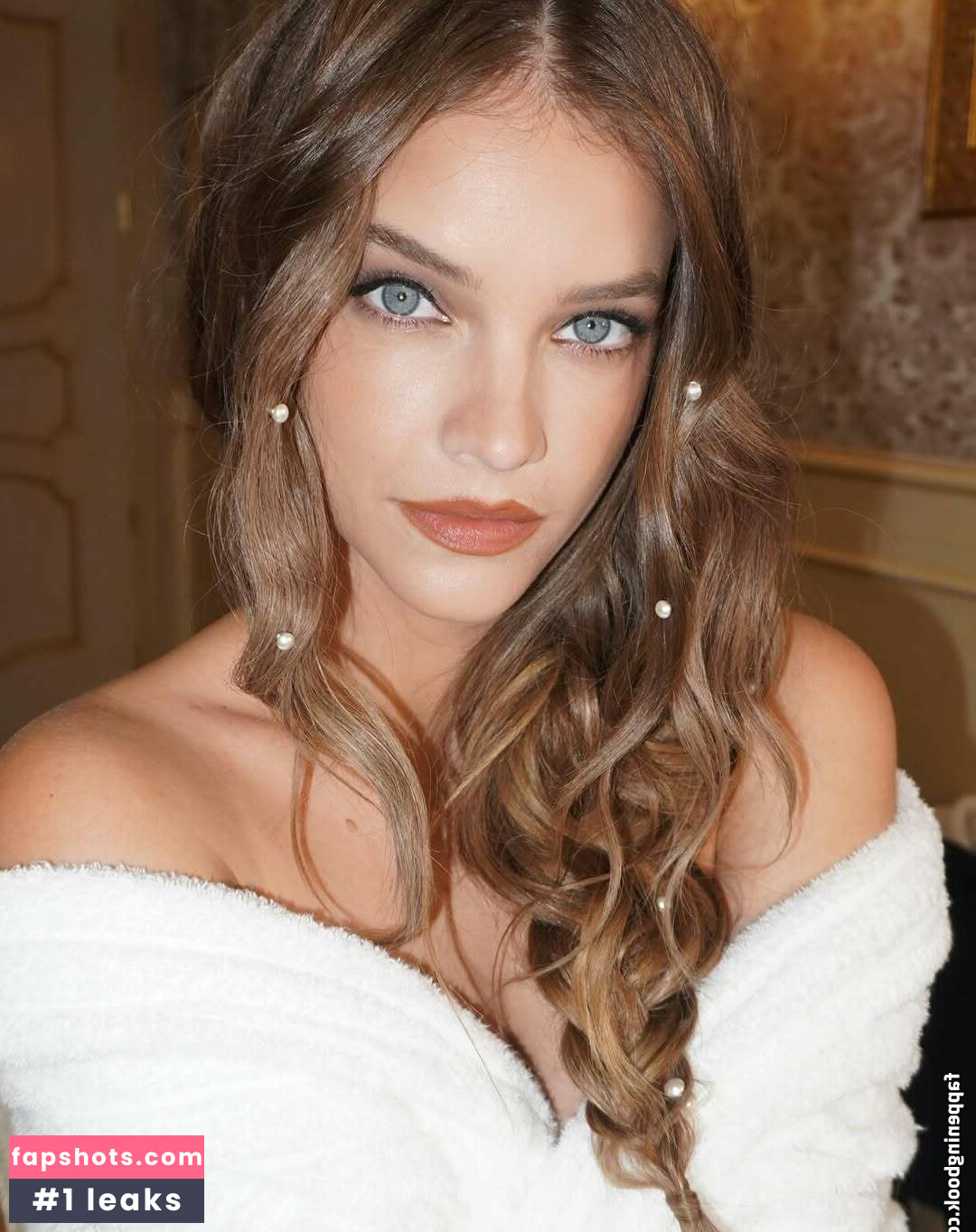 Barbara Palvin gallery photo #41