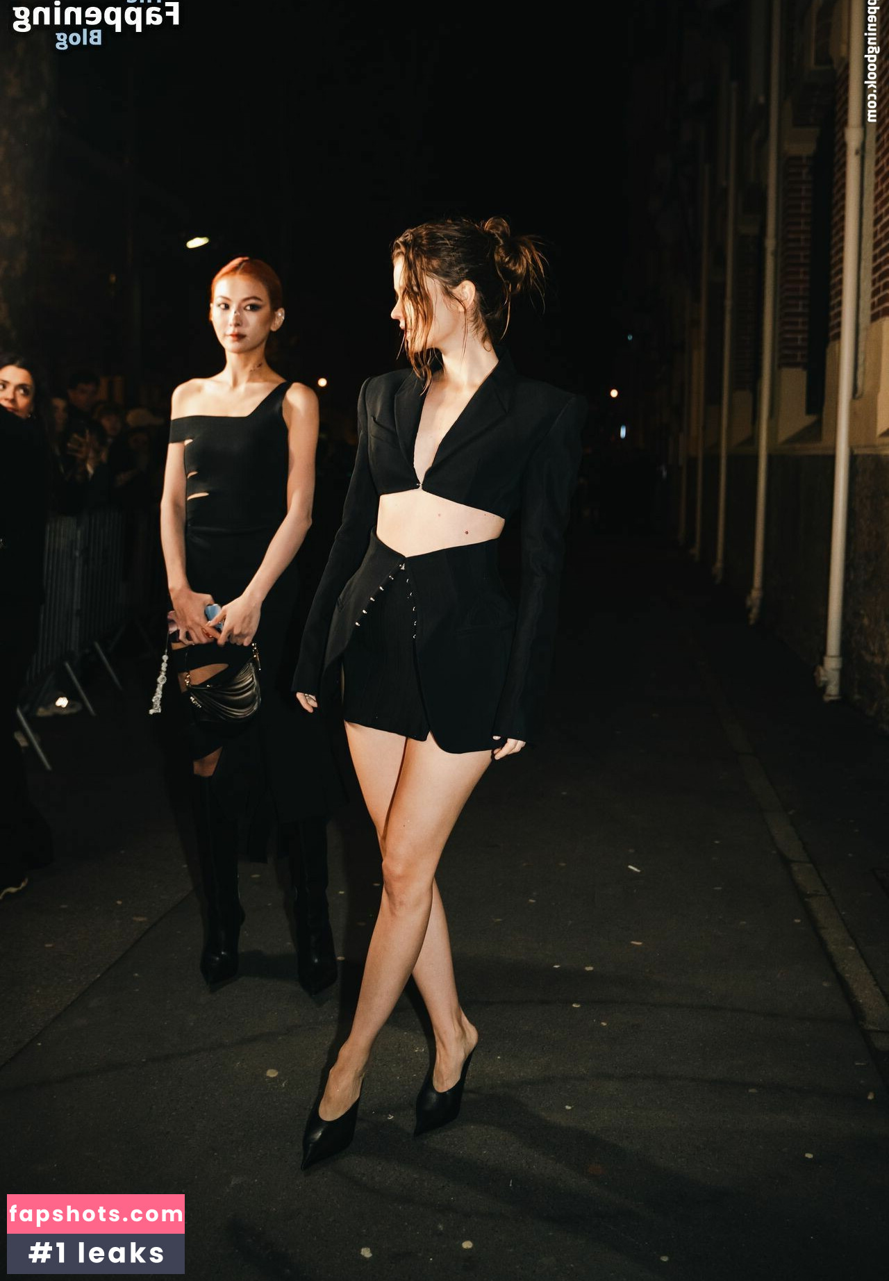 Barbara Palvin gallery photo #527