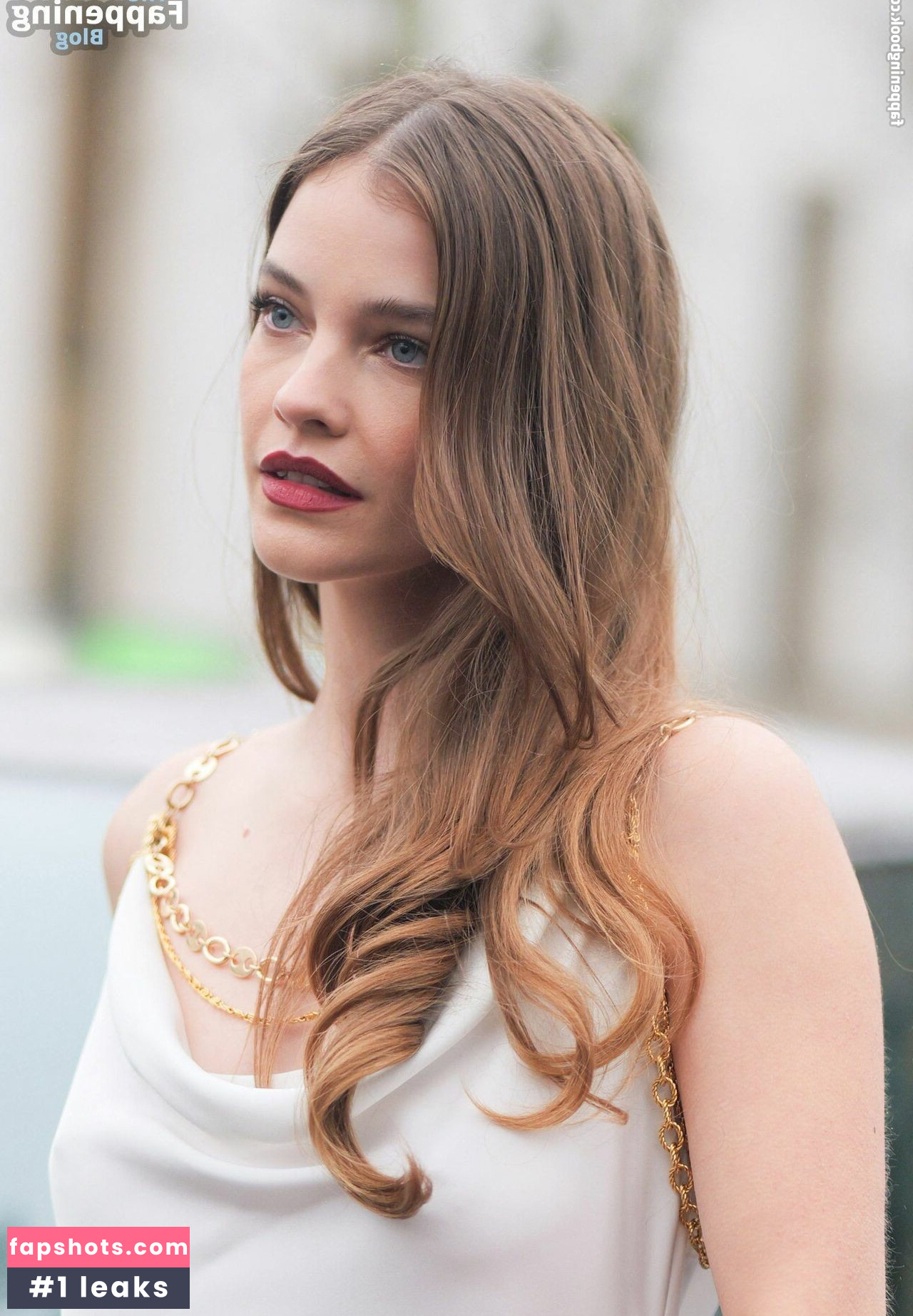 Barbara Palvin gallery photo #592