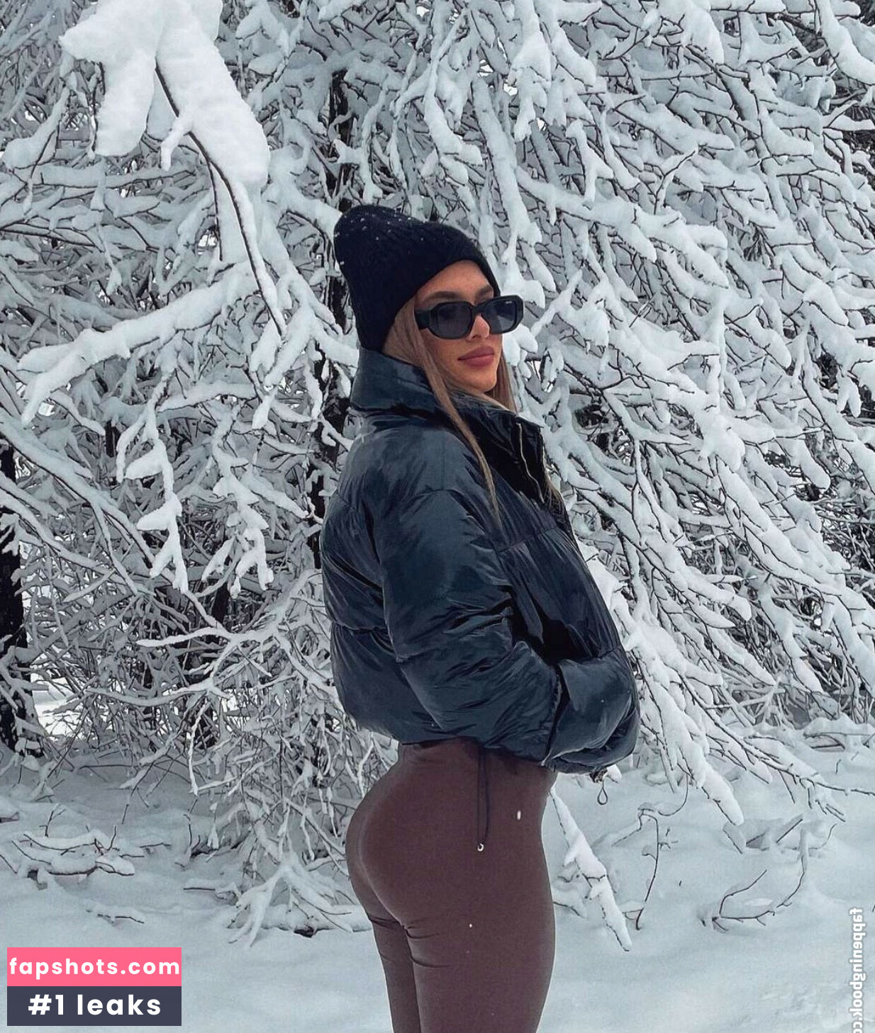 Barbara Varga gallery photo #6