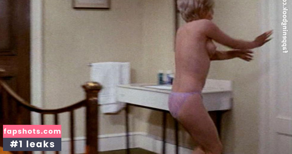 Barbara Windsor Nude Leaks OnlyFans Photos #17 - LeakJerk