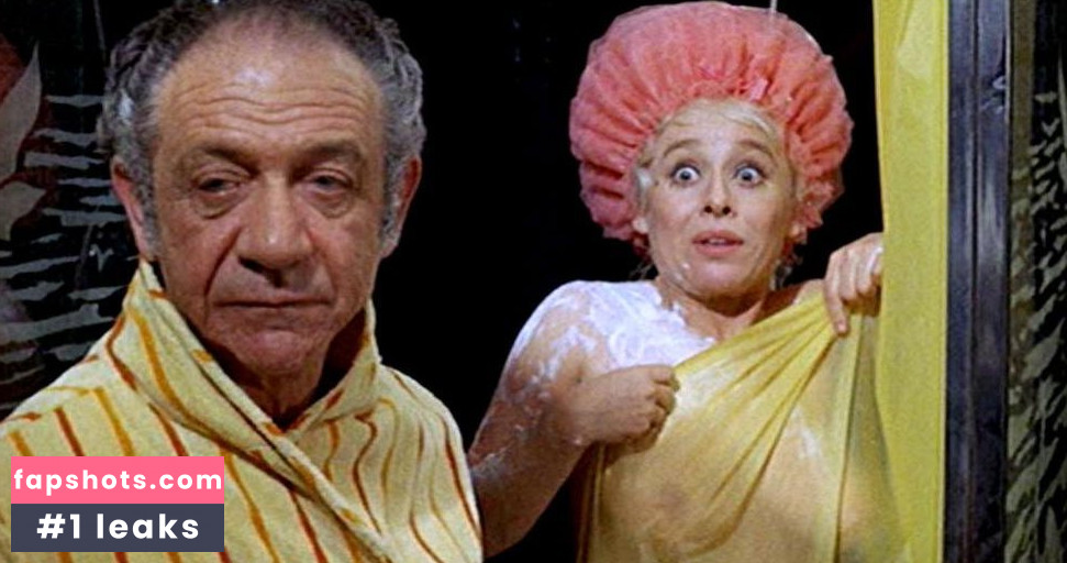 Barbara Windsor Nude Leaks OnlyFans Photos #38 - LeakJerk