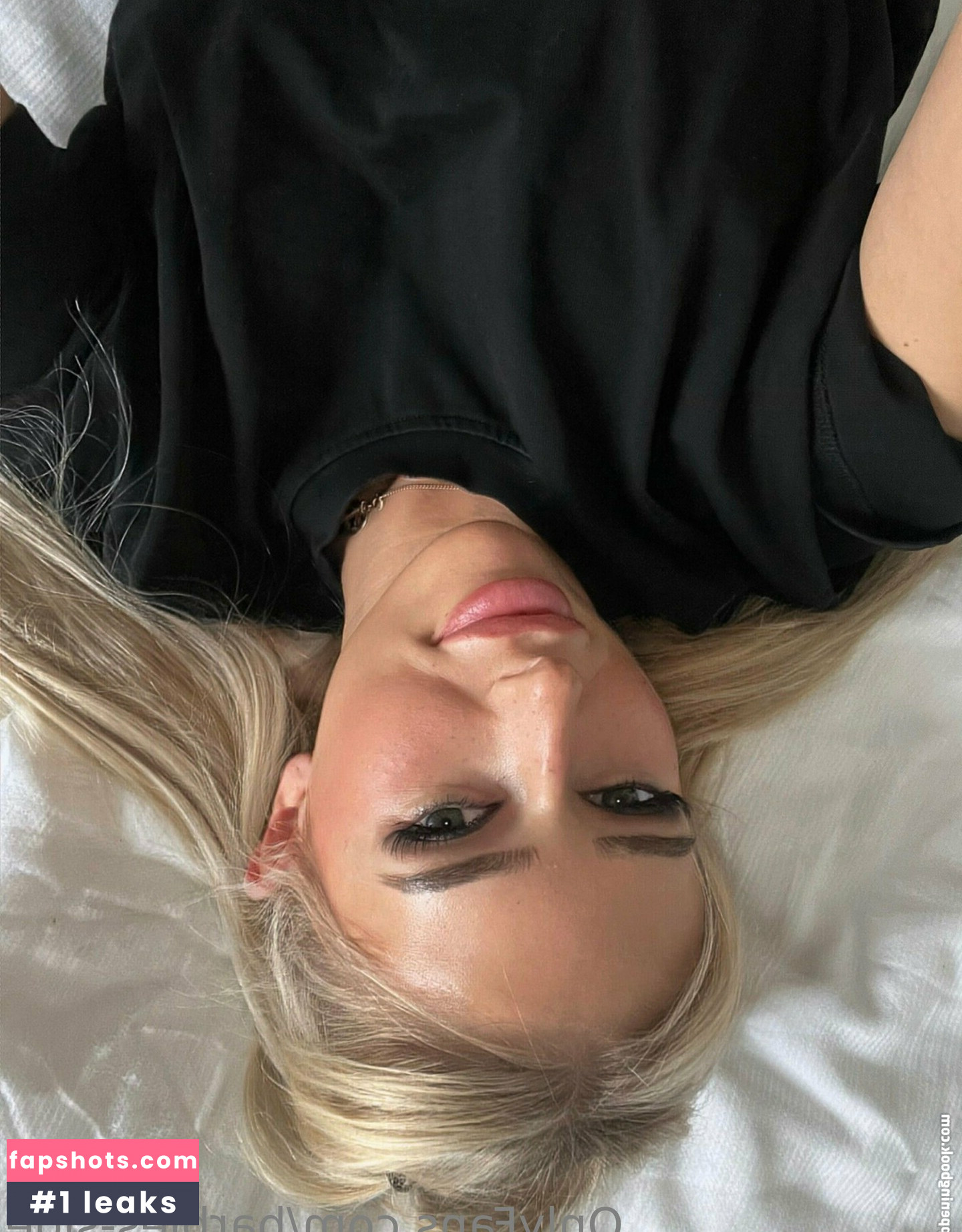 barbies-side gallery photo #31