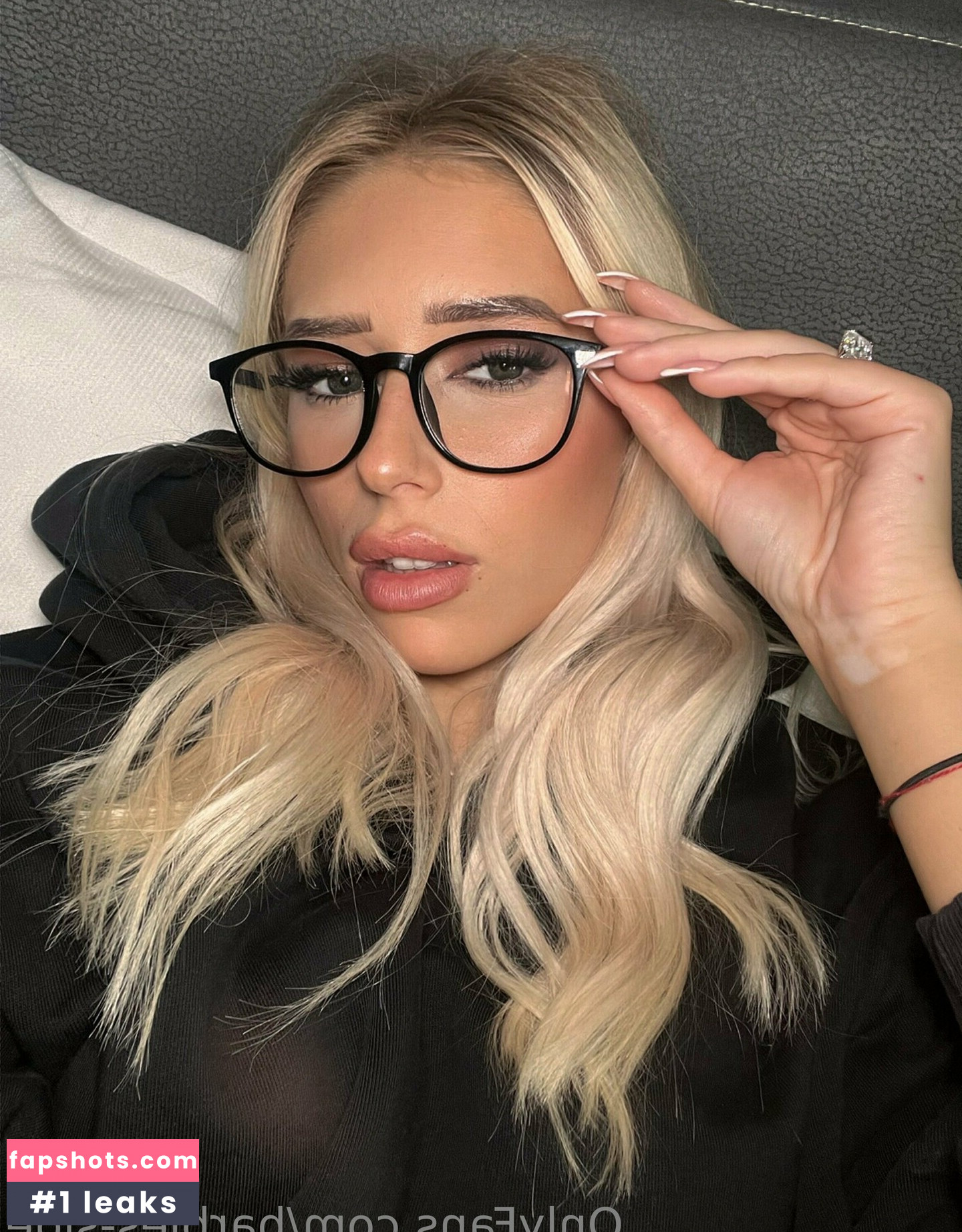 barbies-side gallery photo #7