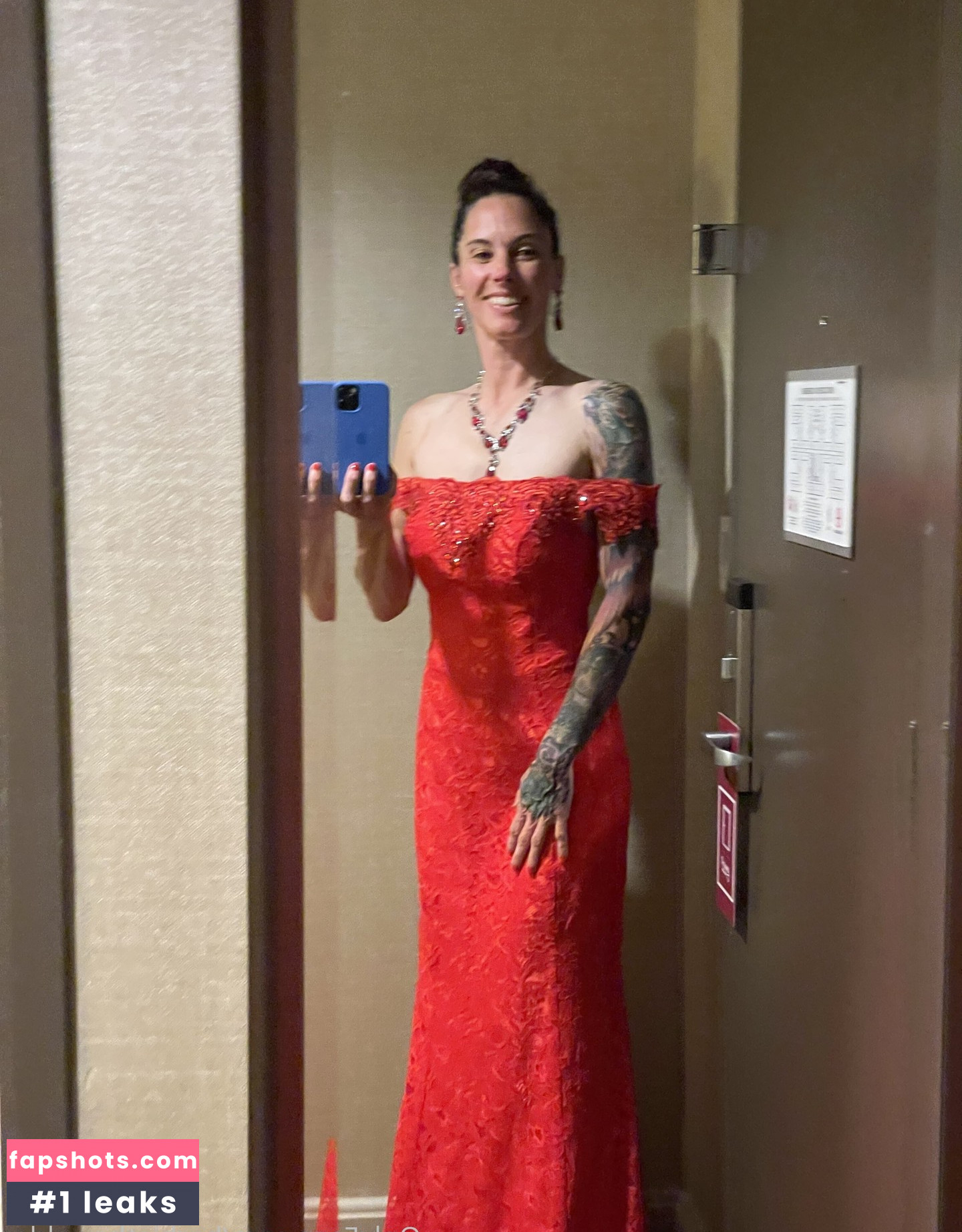 BarbieTheWelder gallery photo #17