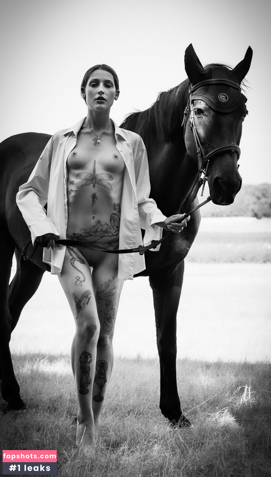 Barbora Aria gallery photo #8