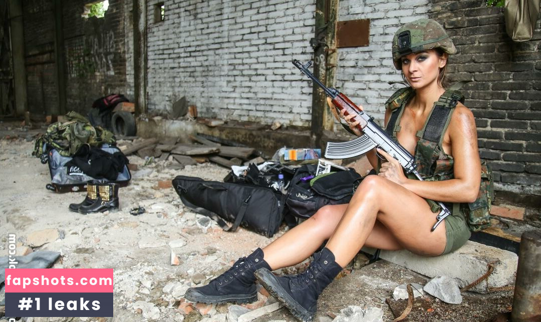 Barbora Mottlova gallery photo #12