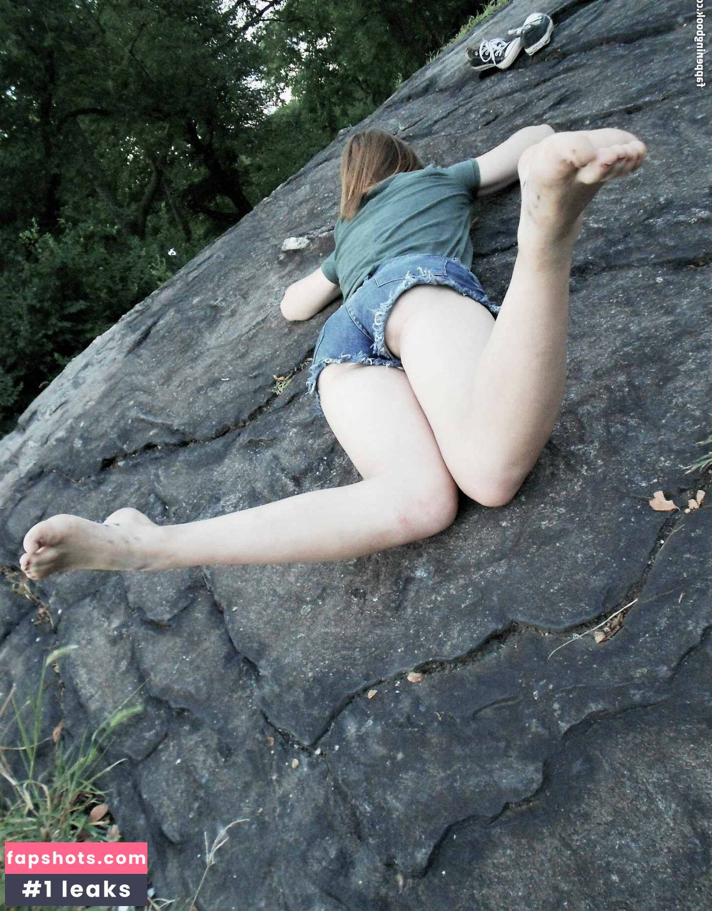 Bare Feet Nahé úniky fotek pouze od fanoušků #203 - Fapshots