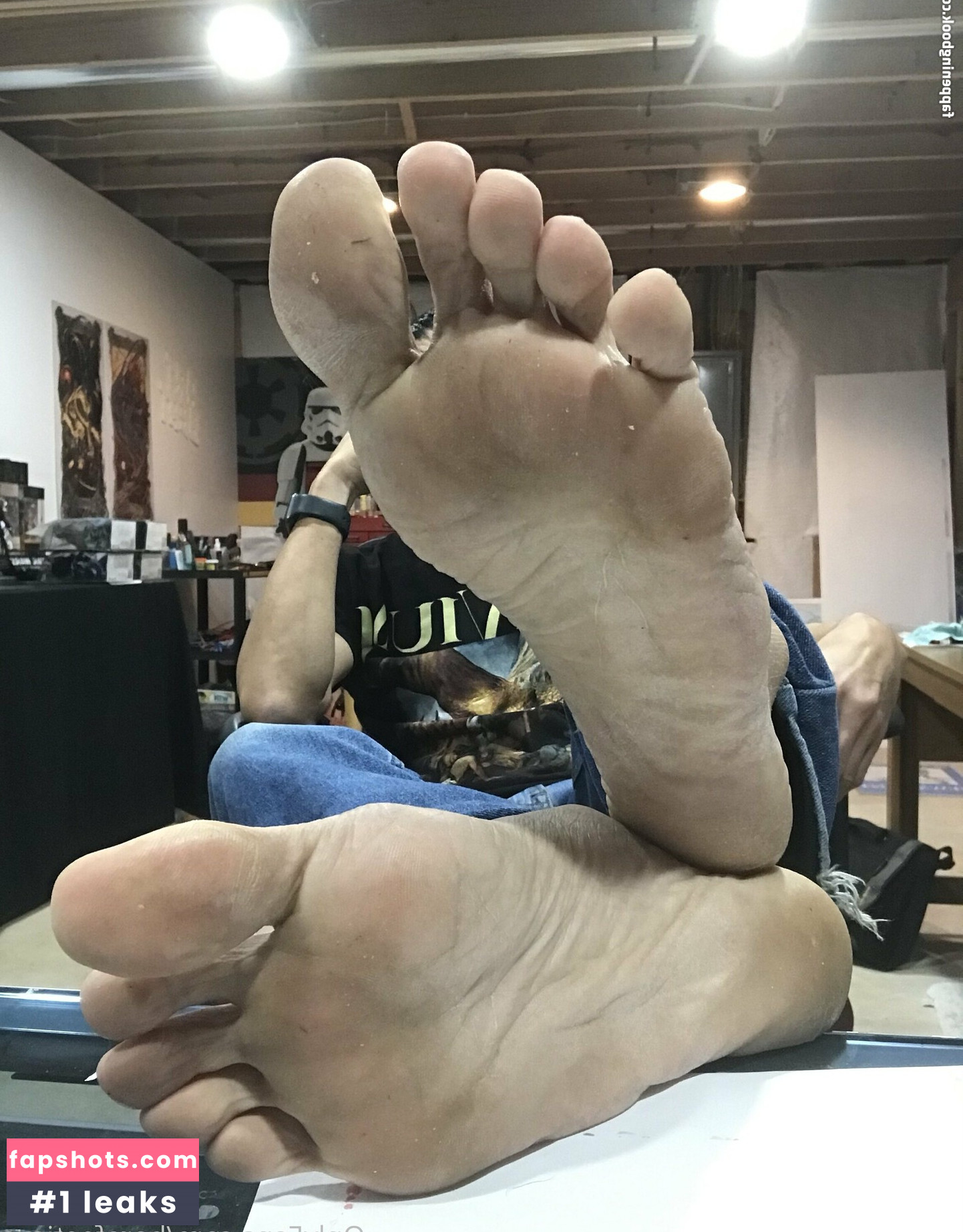 barefeeticus Filtración Desnuda OnlyFans Foto #18 - Fapshots