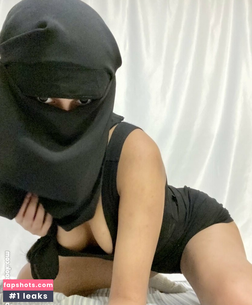 barelylegalhabibi gallery photo #6