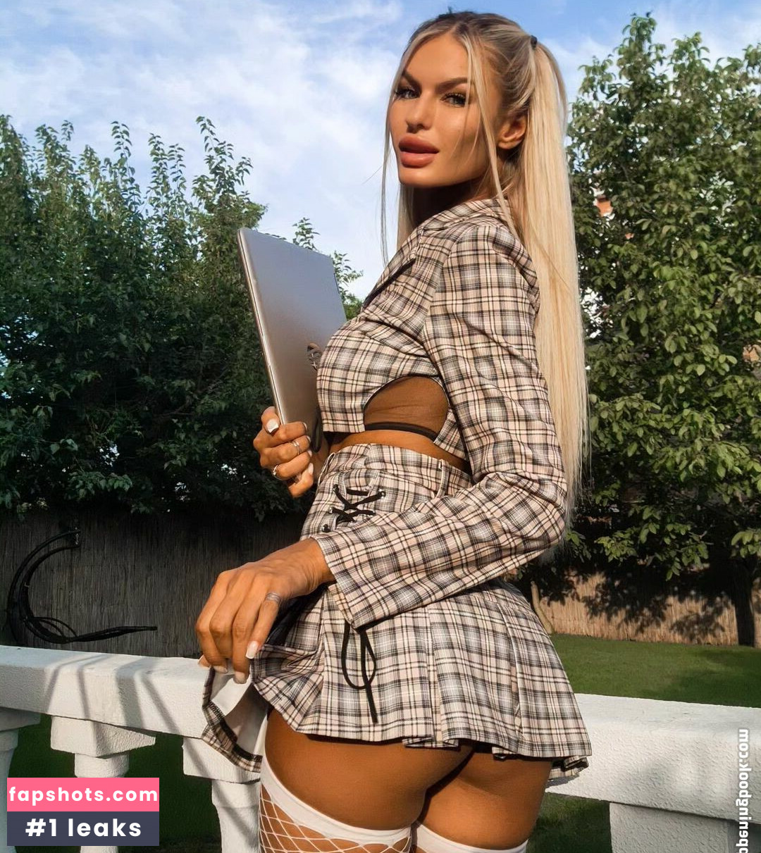 Baronova Tati Nude Leaks OnlyFans Photos #78 - LeakJerk