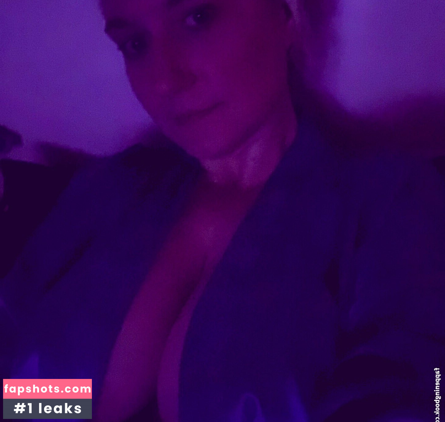 Baseballchickie gallery photo #13