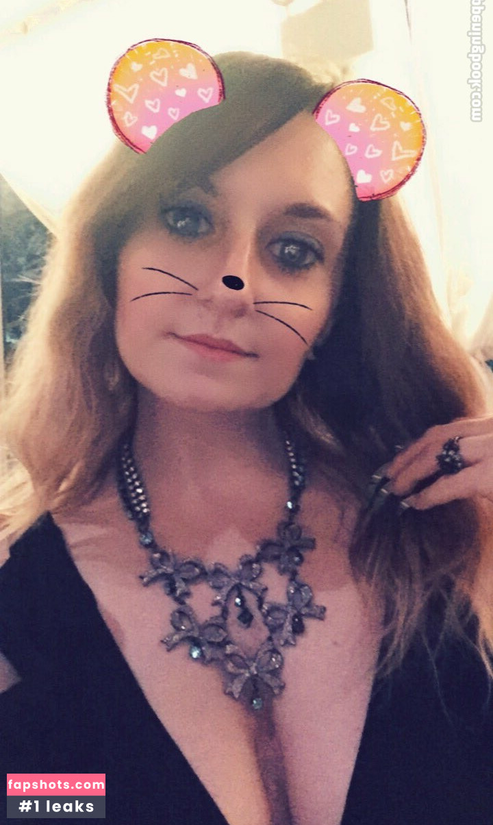 Baseballchickie gallery photo #5