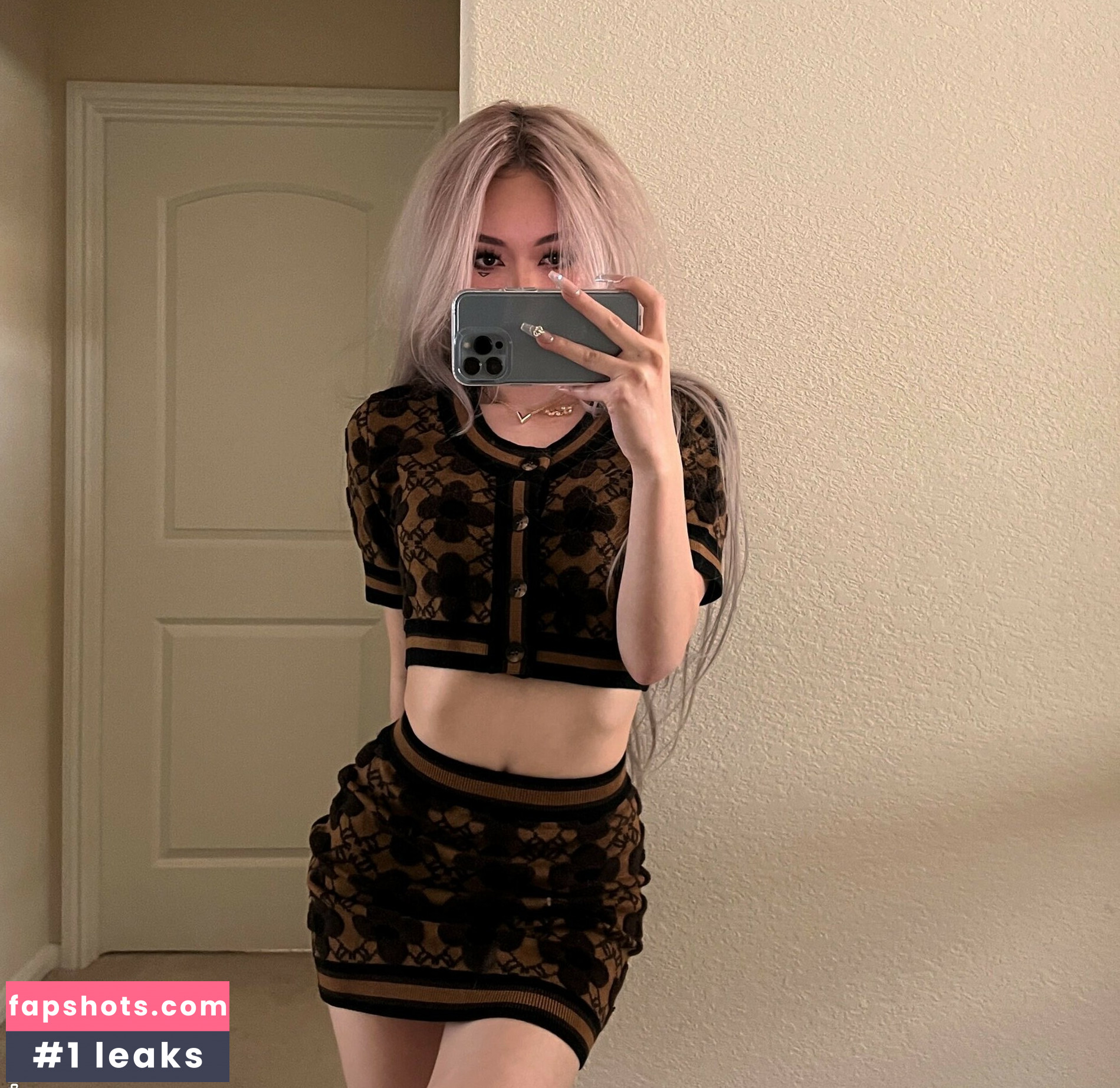 basedlilv nude babe gallery