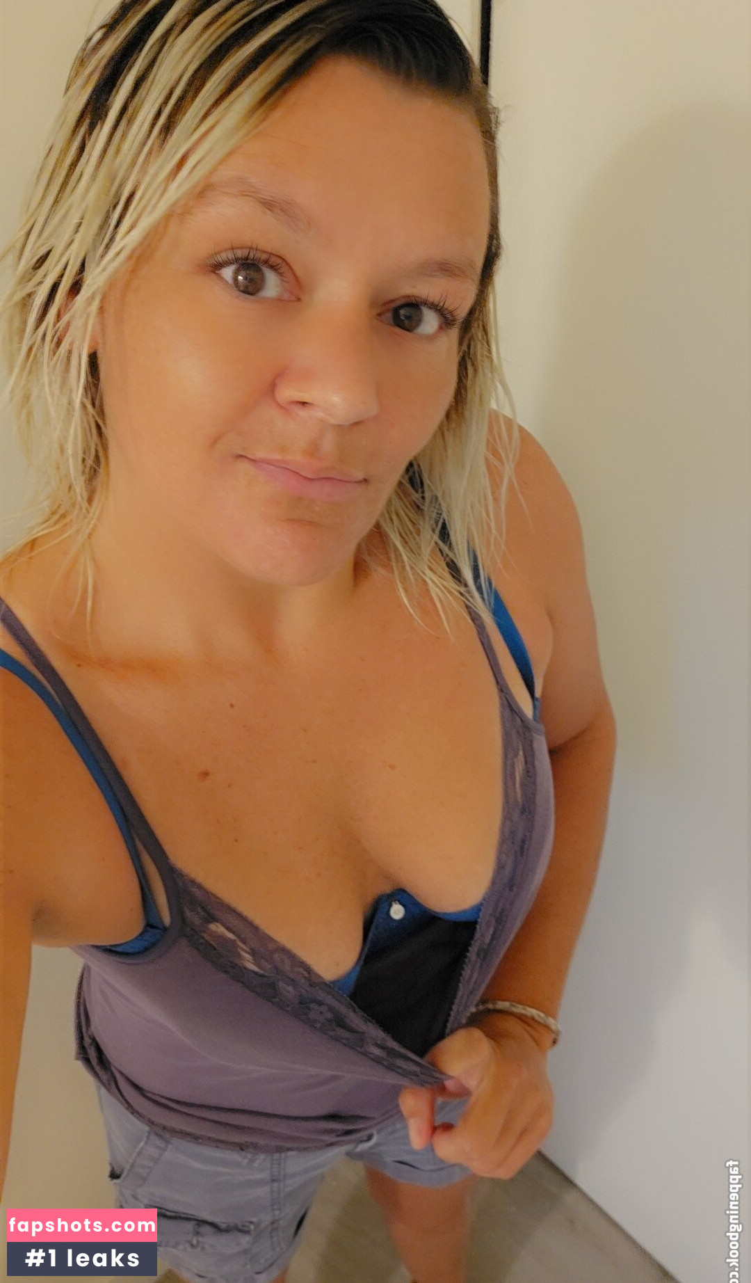 Basedmama gallery photo #7