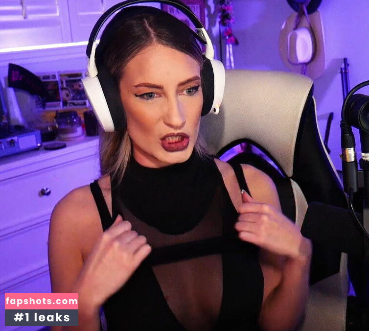 BasicWitGirl Nude Leaks OnlyFans Photos #108 - Fapshots