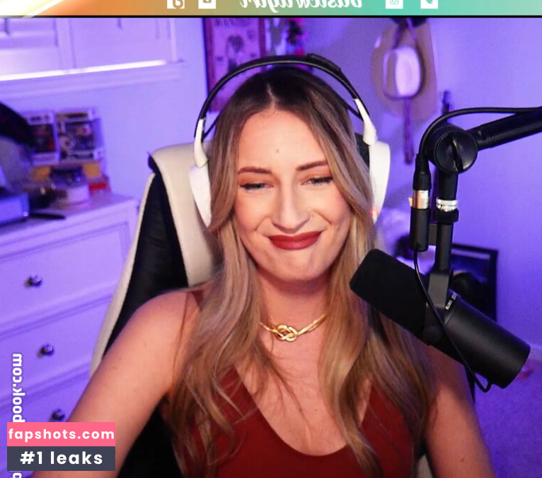 BasicWitGirl Nude Leaks OnlyFans Photos #122 - Fapshots