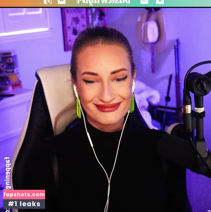 BasicWitGirl Nude Leaks OnlyFans Photos #123 - Fapshots