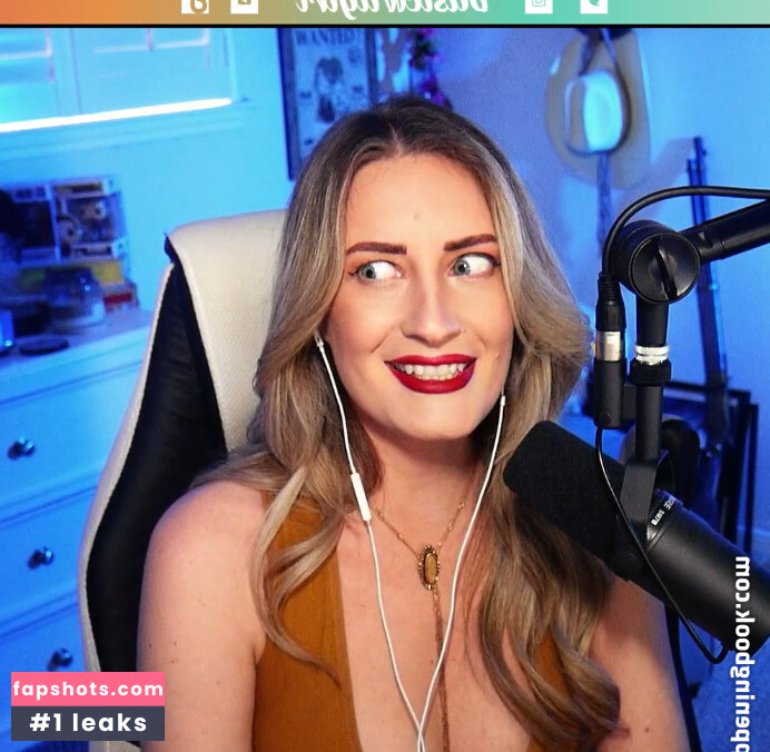 BasicWitGirl Nude Leaks OnlyFans Photos #124 - Fapshots