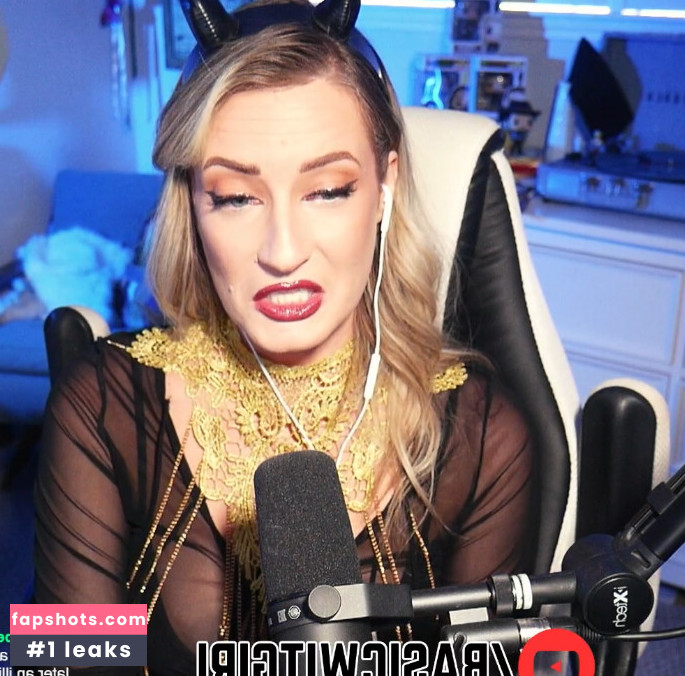 BasicWitGirl Nahé úniky fotek pouze od fanoušků #51 - Fapshots