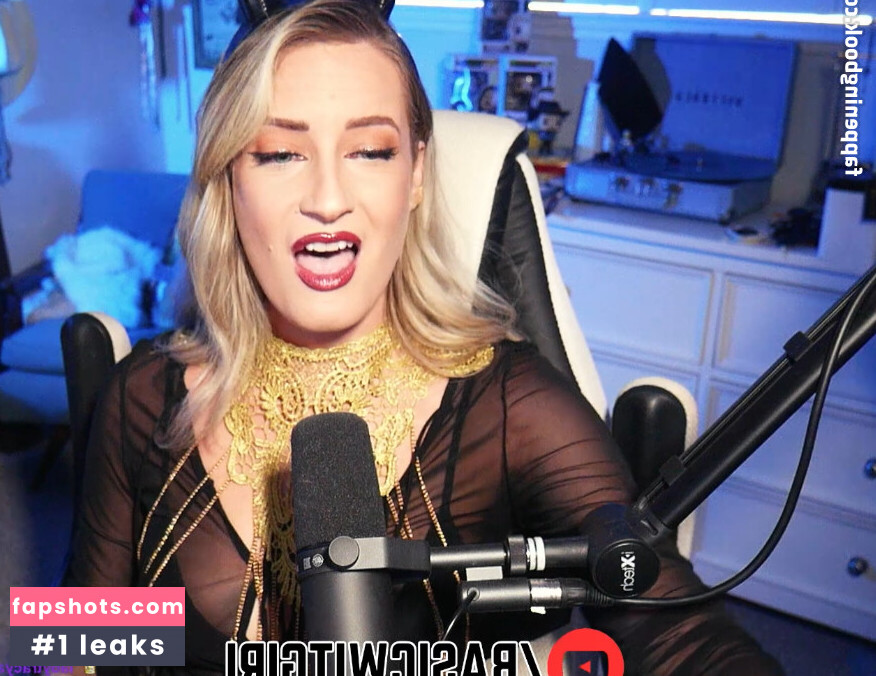 BasicWitGirl Nahé úniky fotek pouze od fanoušků #53 - Fapshots