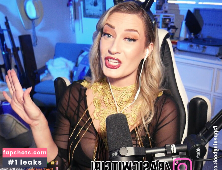 BasicWitGirl Nahé úniky fotek pouze od fanoušků #57 - Fapshots