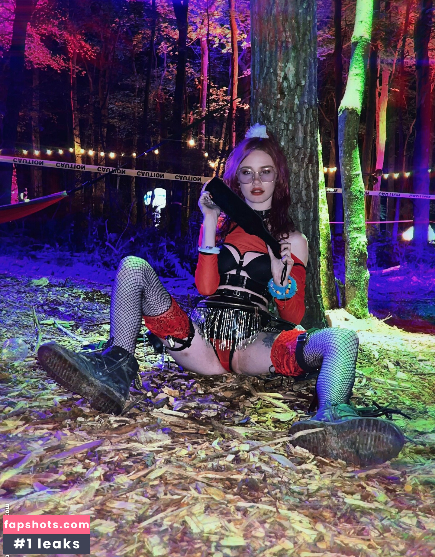 bassbootyy nude babe gallery