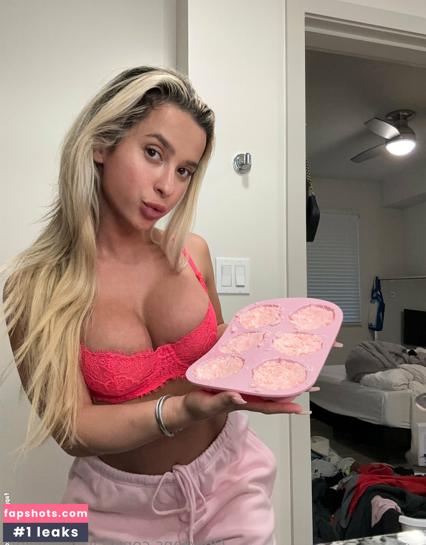 bathtimewlola Nude Leaks OnlyFans Photos #9 - LeakJerk