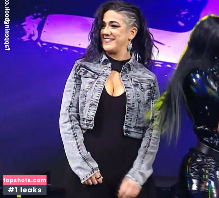 Bayley gallery photo #108
