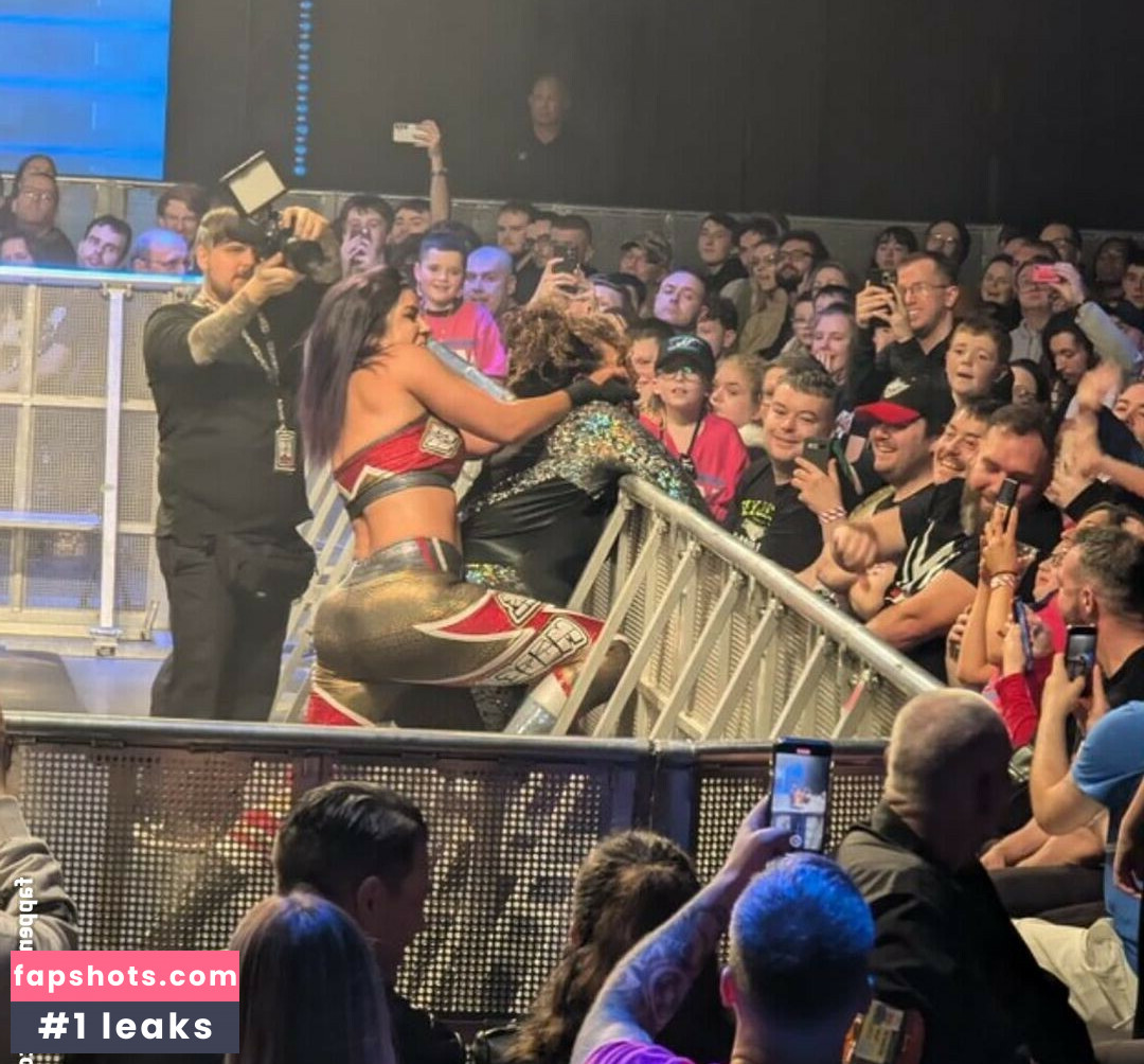 Bayley gallery photo #112