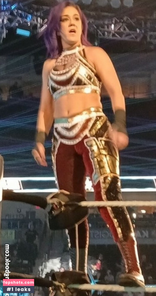 Bayley gallery photo #14
