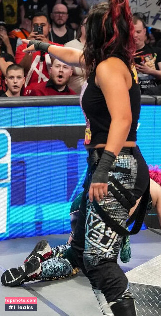 Bayley gallery photo #151