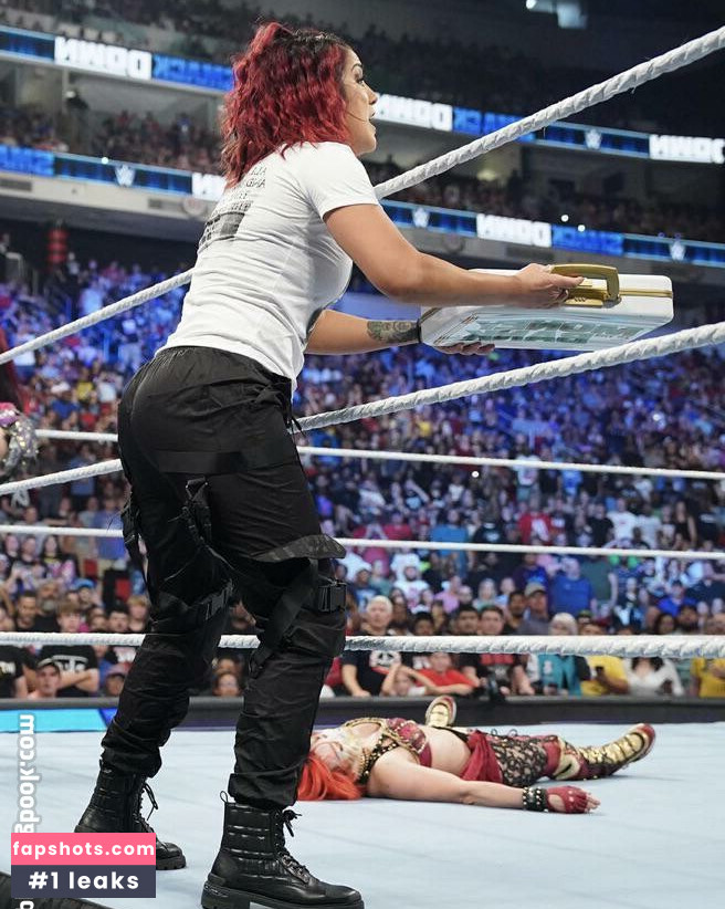 Bayley gallery photo #168