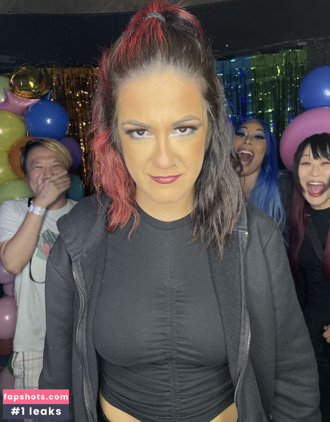 Bayley gallery photo #177