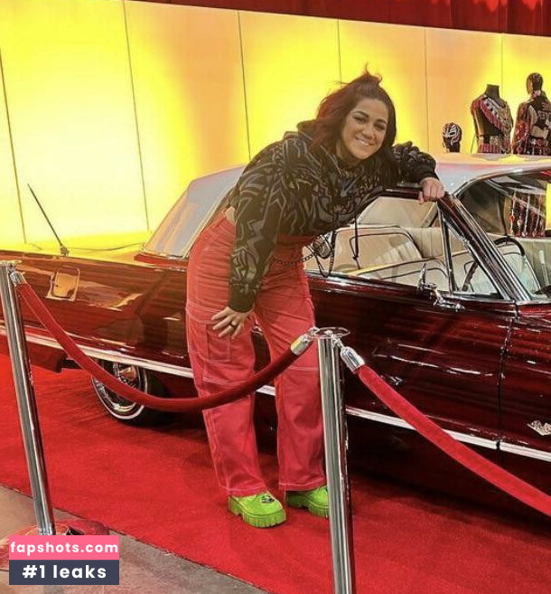 Bayley gallery photo #189