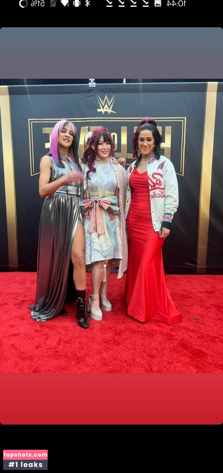 Bayley gallery photo #197