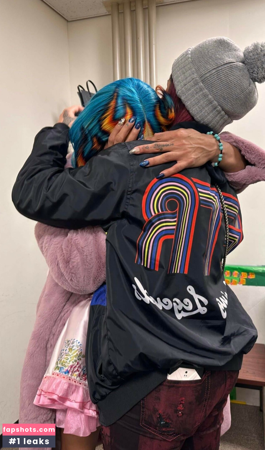 Bayley gallery photo #216