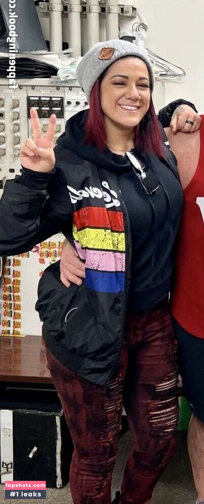 Bayley gallery photo #218