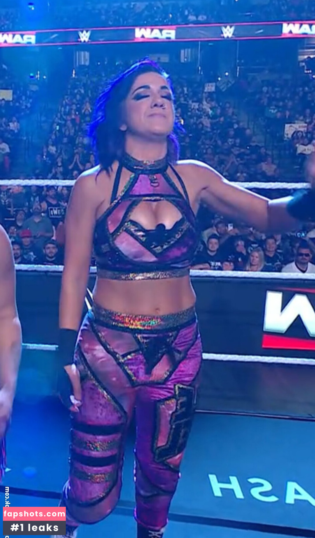 Bayley gallery photo #27