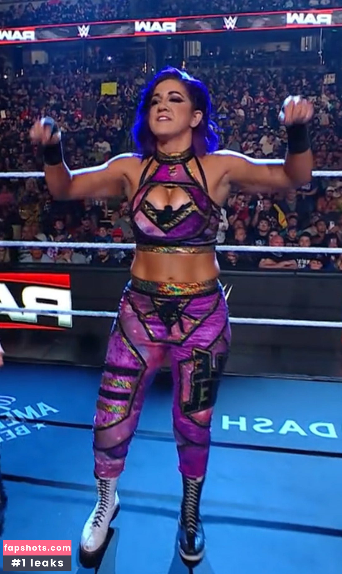 Bayley gallery photo #29