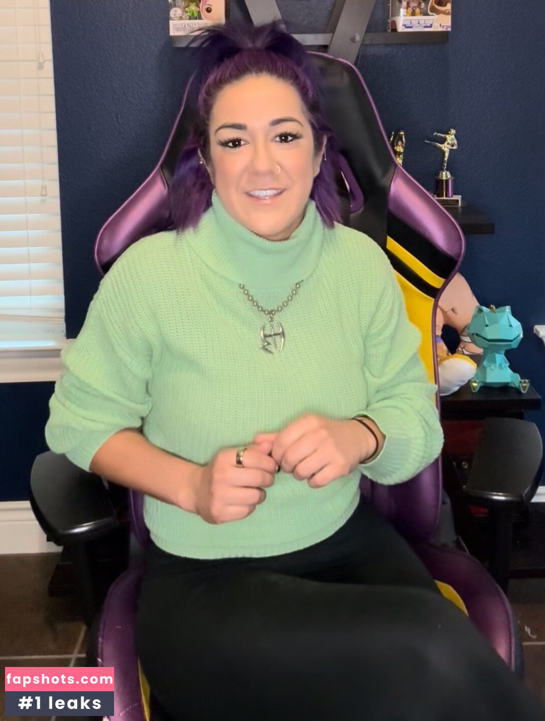 Bayley gallery photo #32