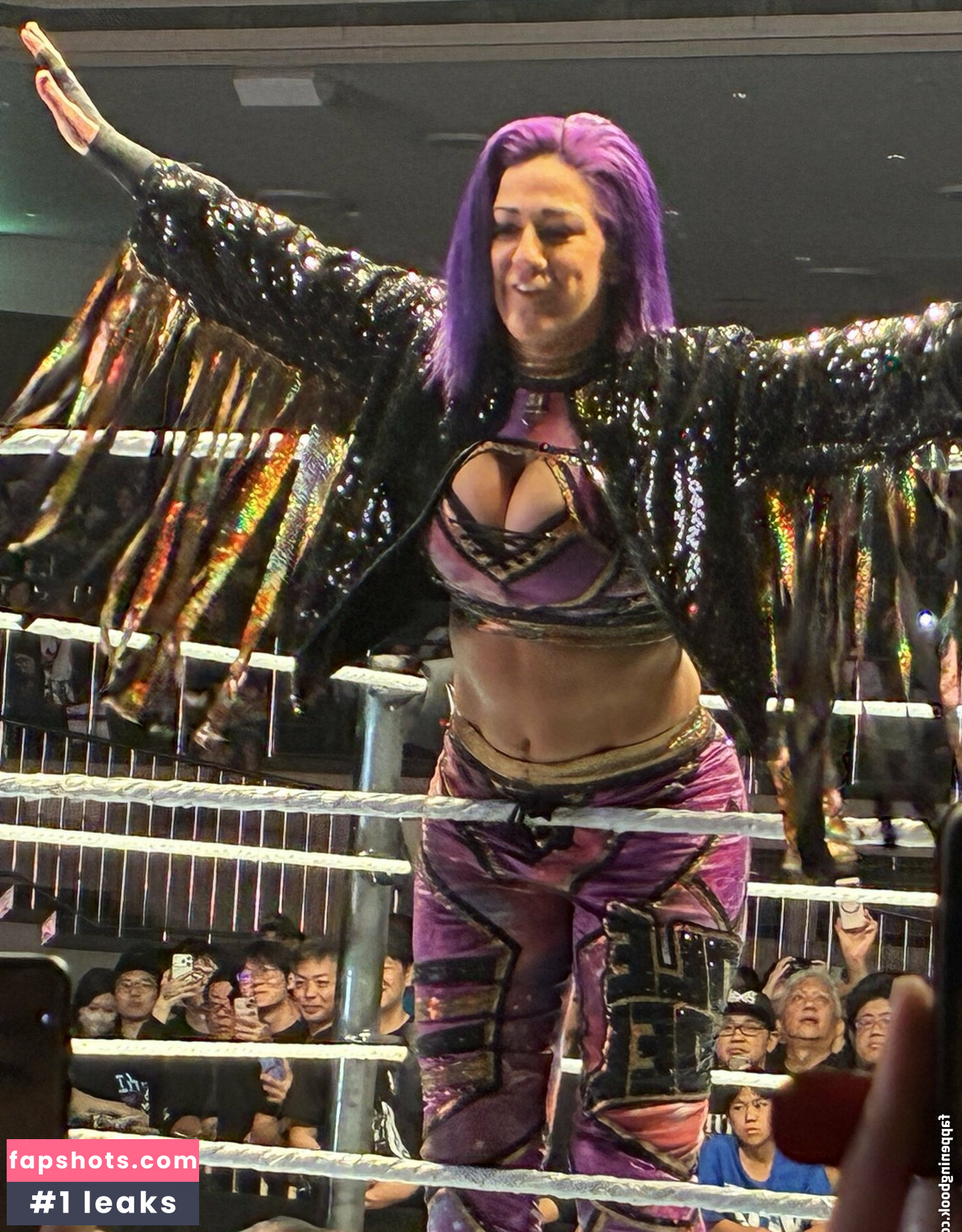 Bayley gallery photo #35