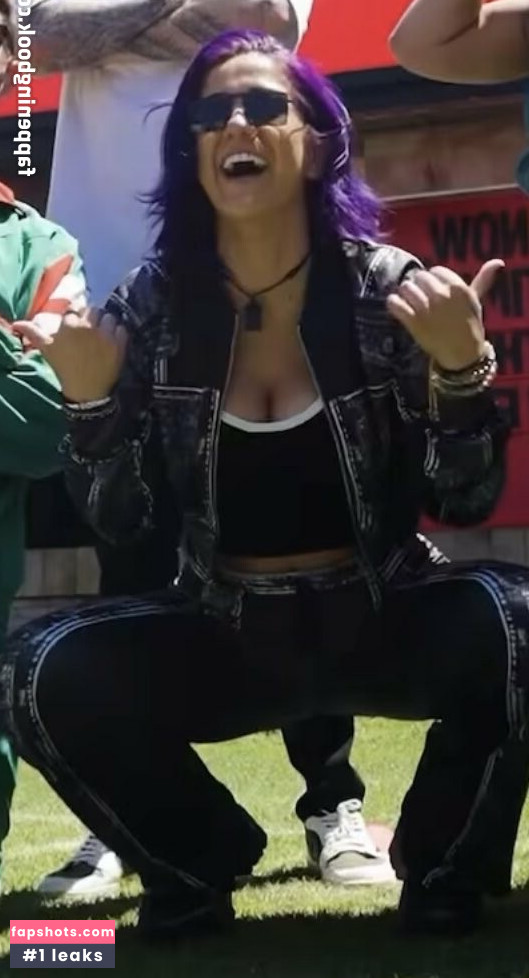 Bayley gallery photo #41