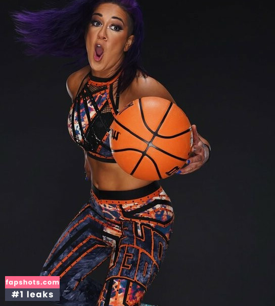 Bayley gallery photo #84