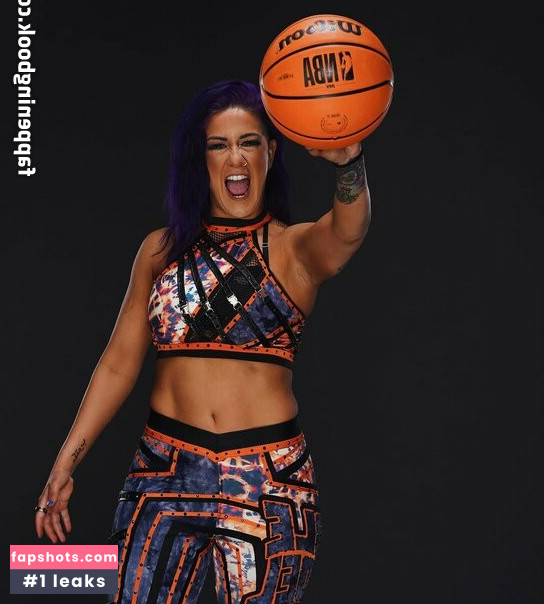 Bayley gallery photo #86