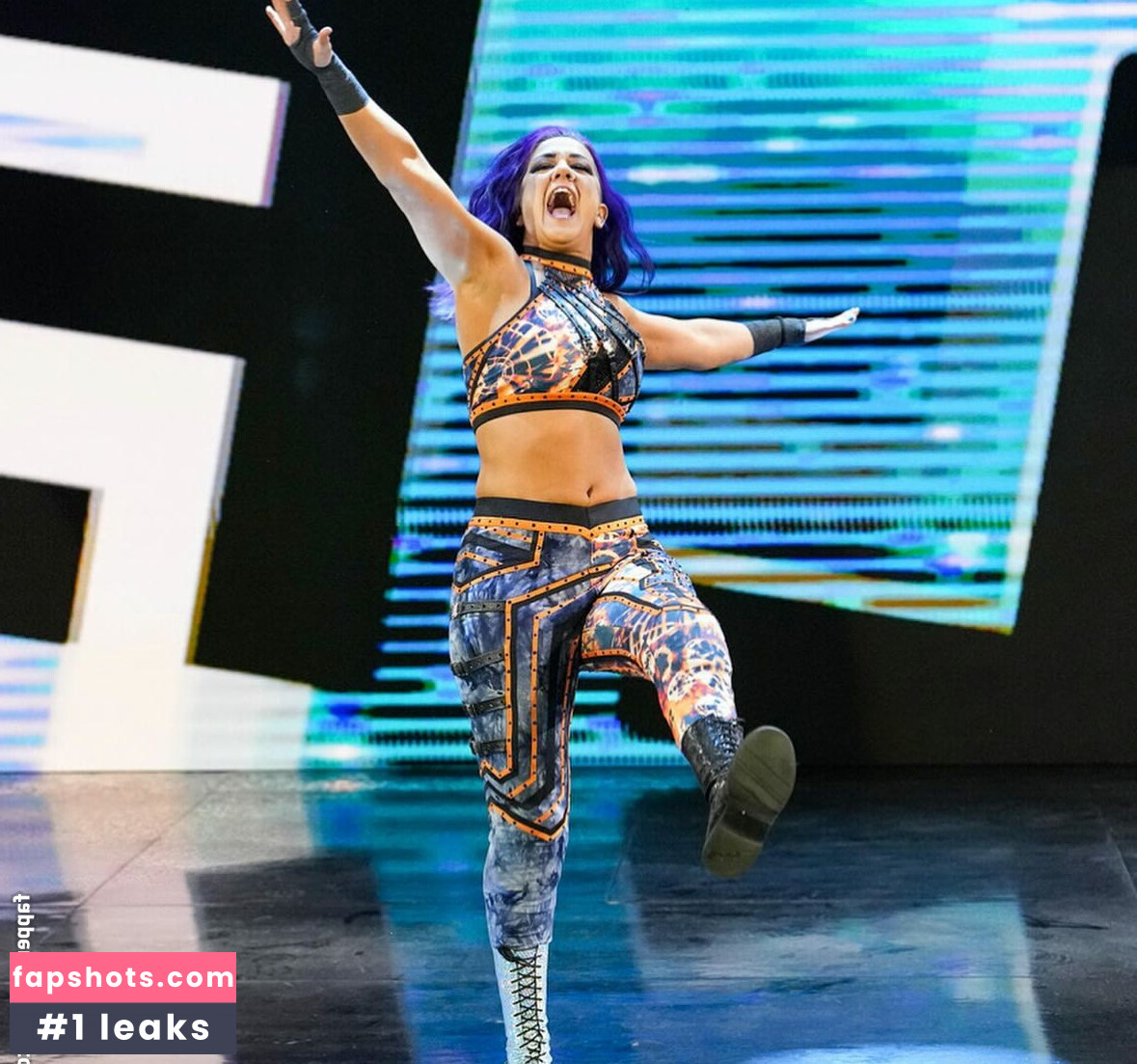 Bayley gallery photo #90