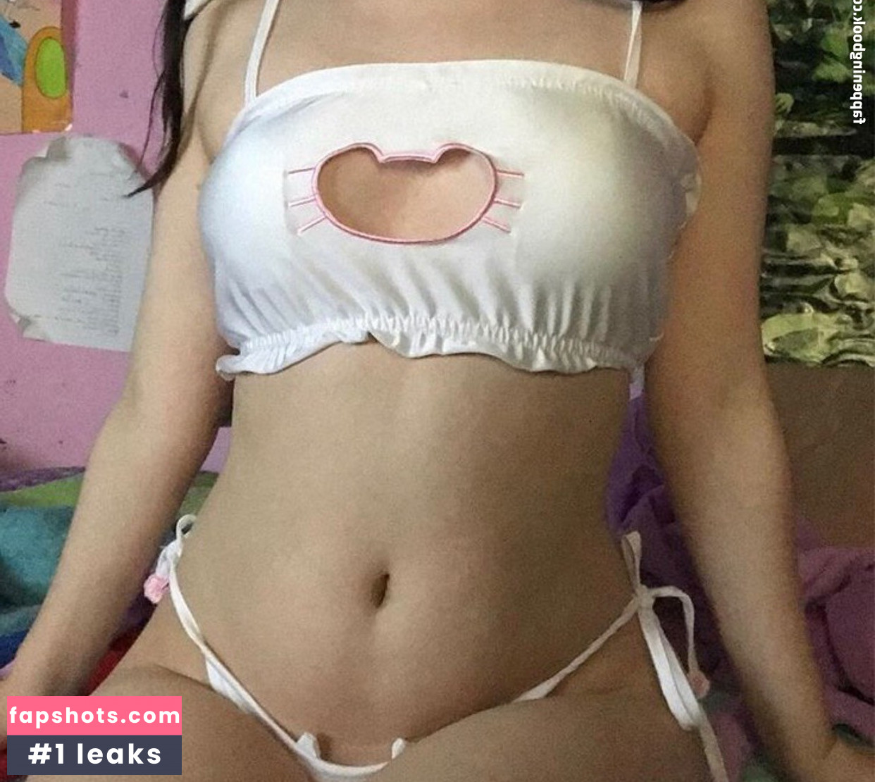 bbririvamp nude babe gallery