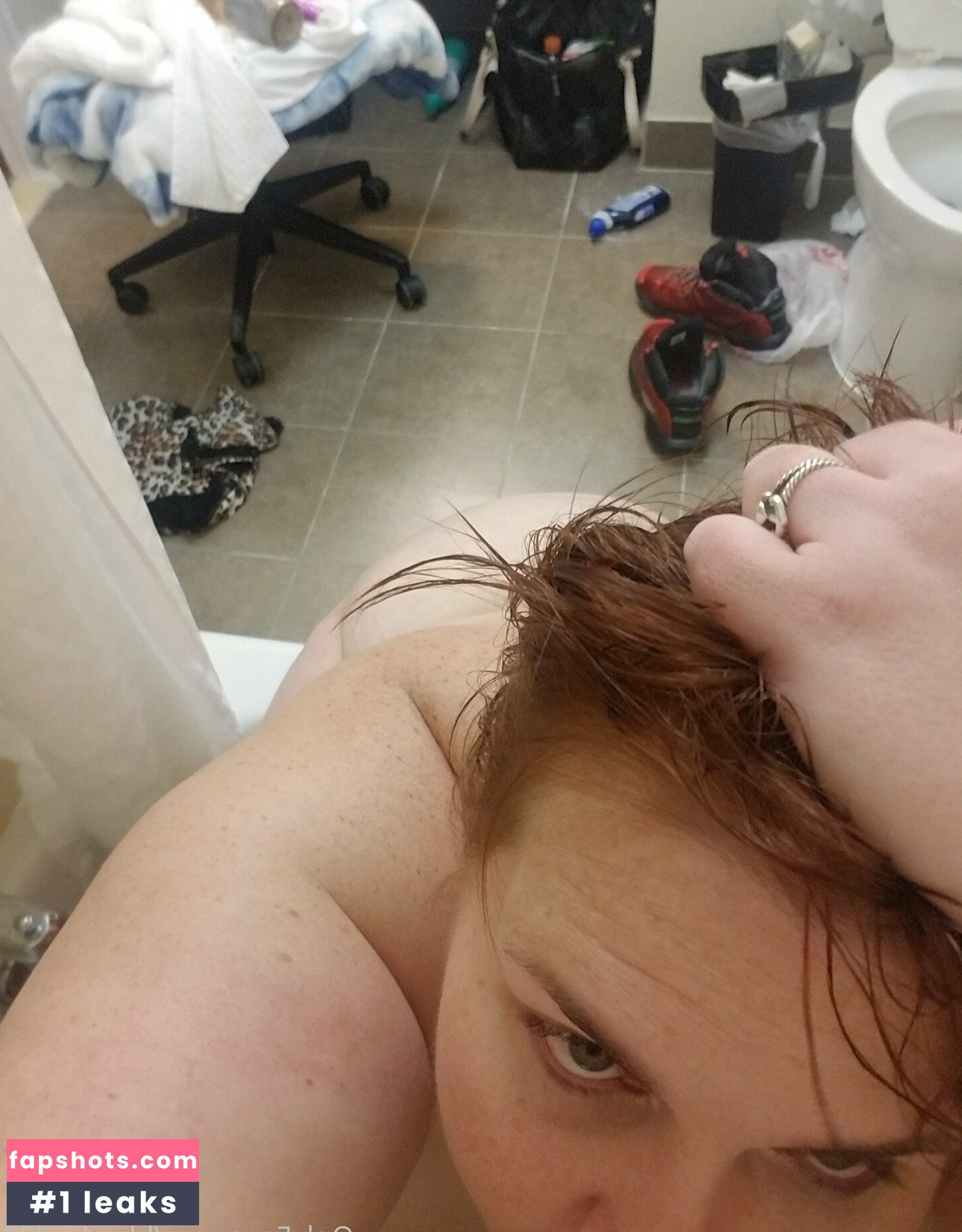 bbw4red20 gallery photo #6